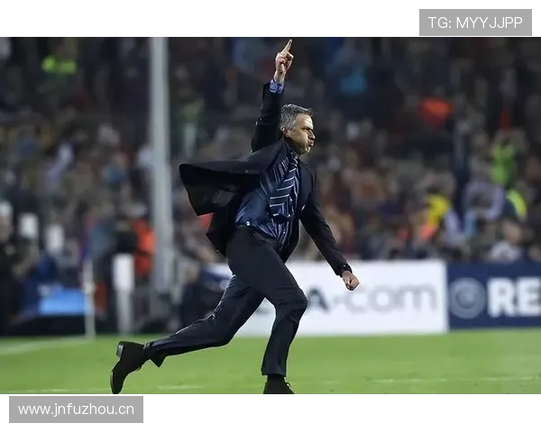 穆里尼奥创新战术助力球队状态回暖，重返欧冠巅峰之路